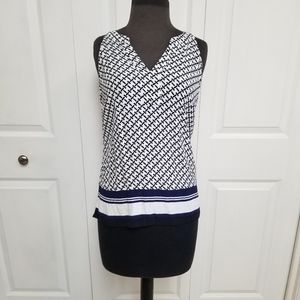 🛍 Banana Republic Woman's Medium Sleeveless Top